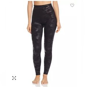 Spanx  Faux-Leather Camo Leggings Sz L